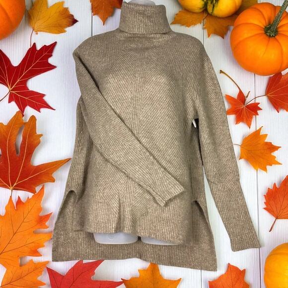 Sweet Romeo Sweater Women’s Medium Brown Tan Turtleneck Hi Low Pullover - Picture 2 of 9